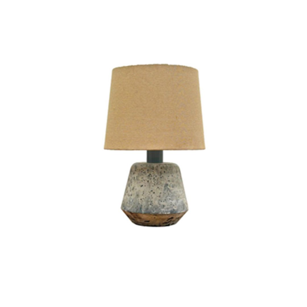 Metal-table-lamp